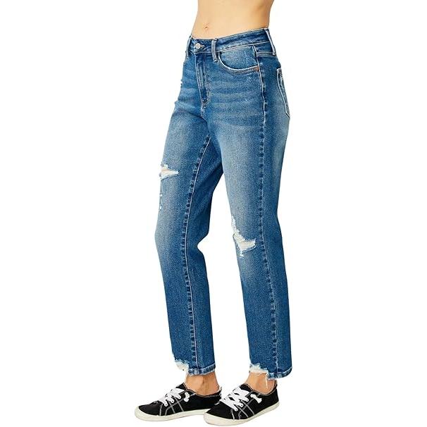 Judy Blue High Waist Queen of Hearts Coin Pocket Boyfriend Relaxed Fit Jeans (Medium Blue, 13)